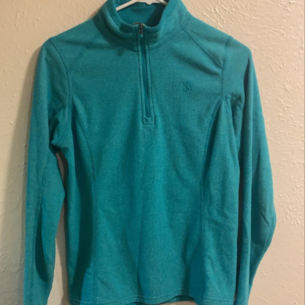 NORTHFACE | Cozy teal fleece.
